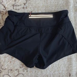 Lulu lemon tracker short